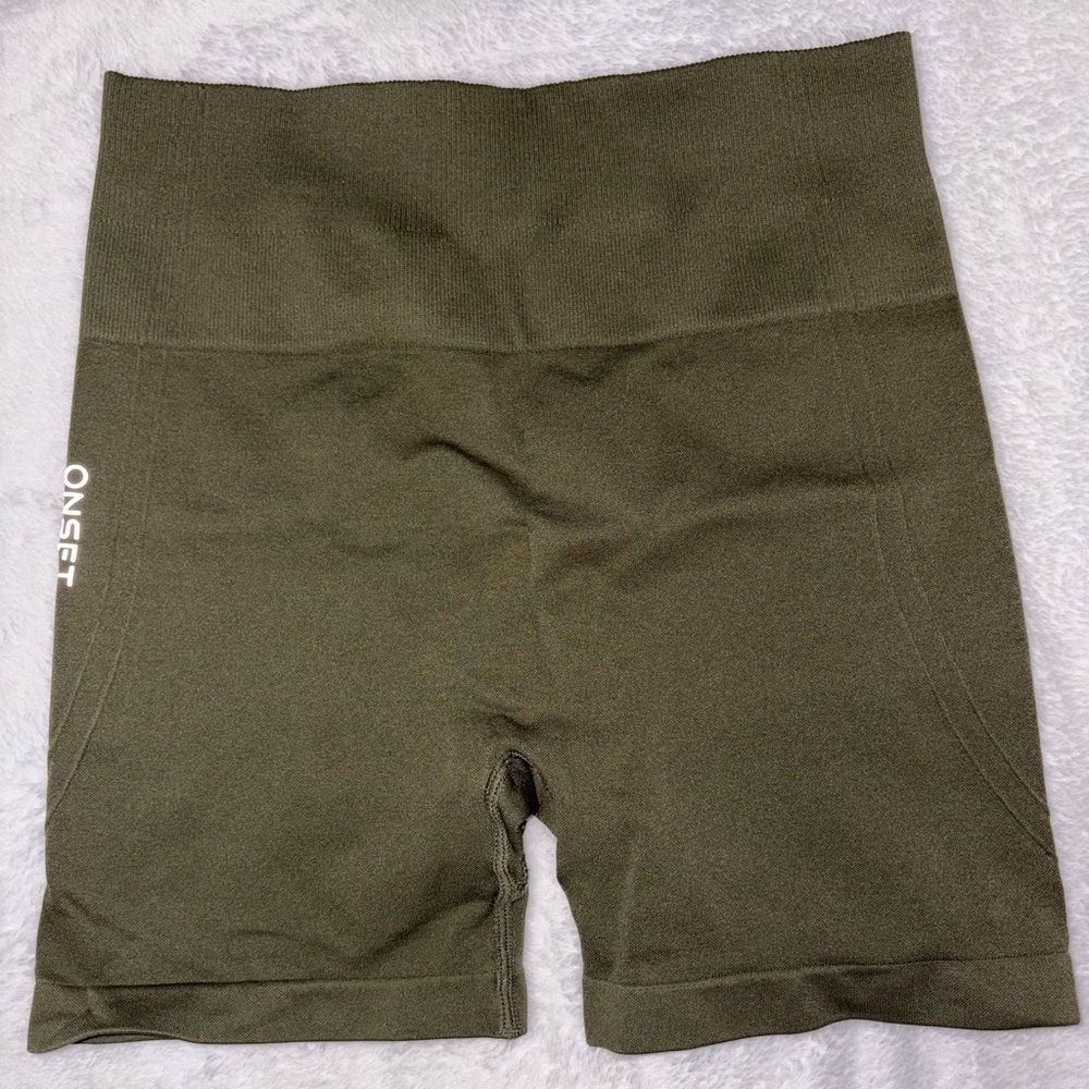 ONSET shorts